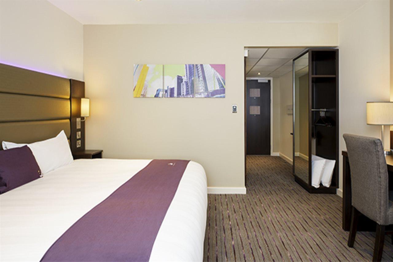 Premier Inn Glasgow Milngavie Eksteriør bilde