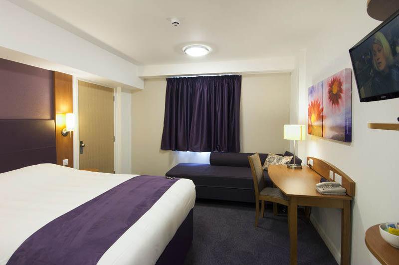 Premier Inn Glasgow Milngavie Eksteriør bilde
